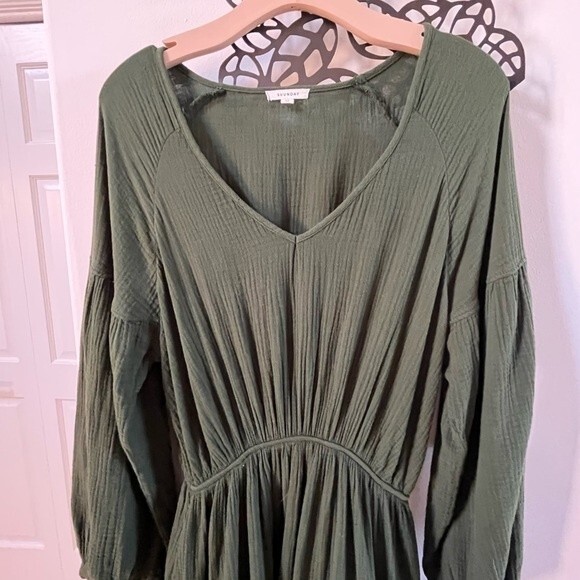 Suunday The Sara Midi Dress in Kombua Green XL - Picture 5 of 15